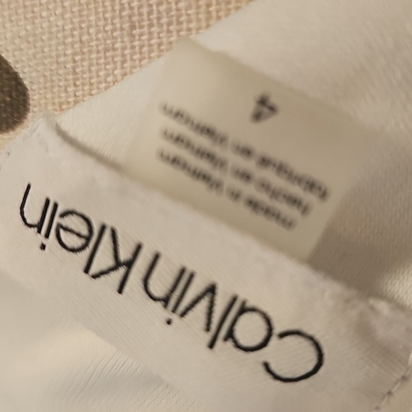 Calvin Klein Green, Cream and Black Slimming Pencil Dress, Size 4. - Picture 4 of 11